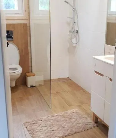 Nowe, Klimatyzowane Sloneczne 1 Minuta Od Morza * Pustkowo